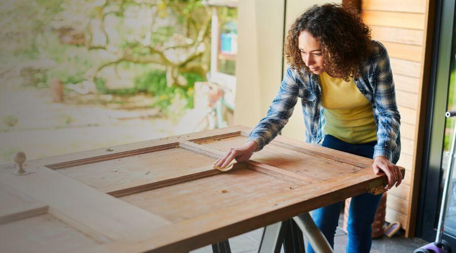 Why choose water damage cleanup for ceiling water damage repair in Franklin